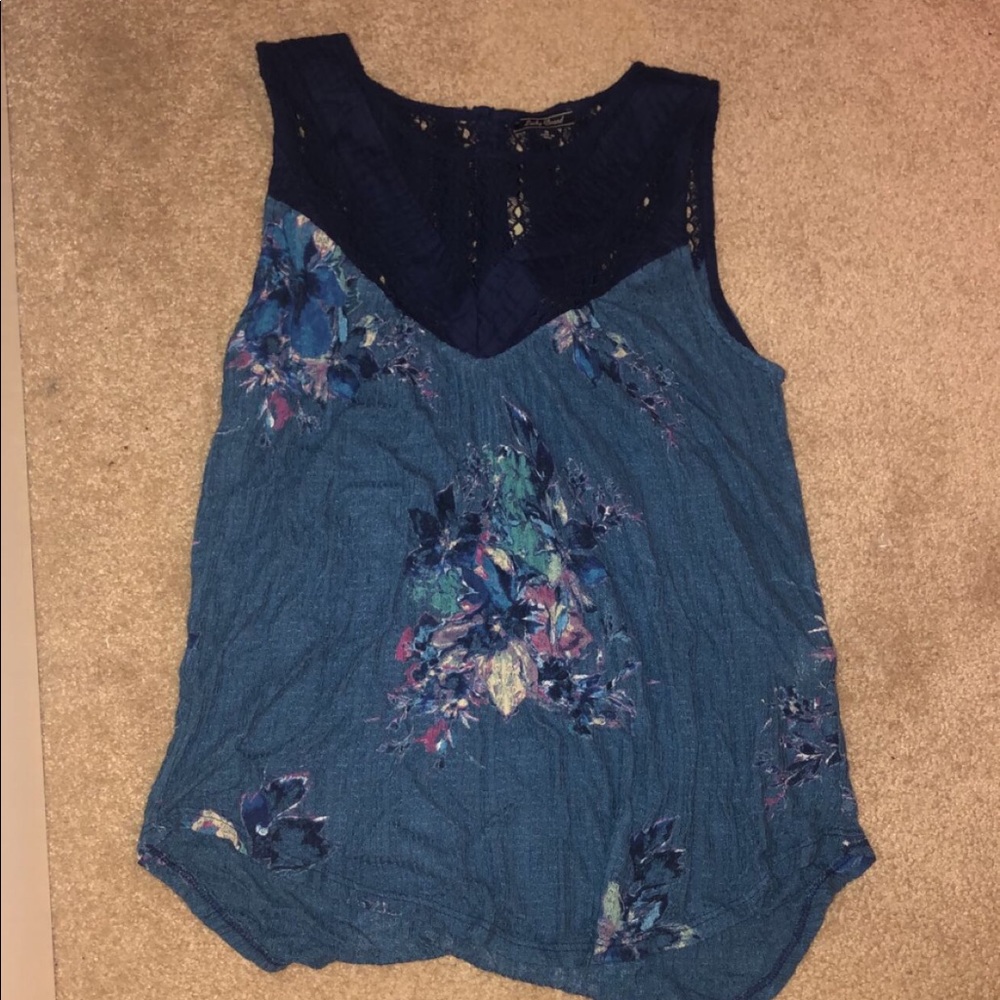 Floral tank!